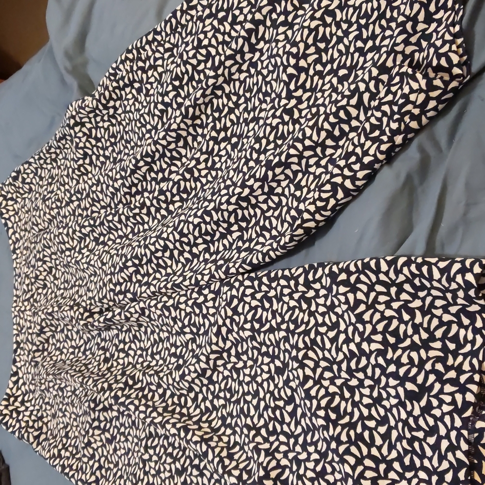Black and white cropped pants(Gaucho's) by Paris Sunday size M